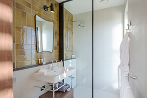 Cadole Sierra Bathroom